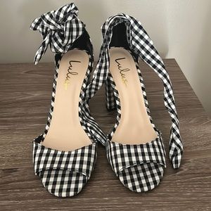 Lulu’s Plaid bow tie open toe heels